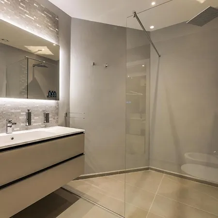 Belli Vatican By Flatinrome Гостевой дом 4*